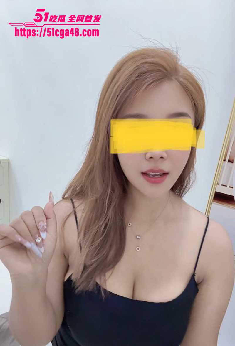 海角乱伦大神 奶子即正义 新作来袭 趁老婆买菜间隙 再操巨乳小姨子 第一视角无套偷情 对白淫荡代入感超强！