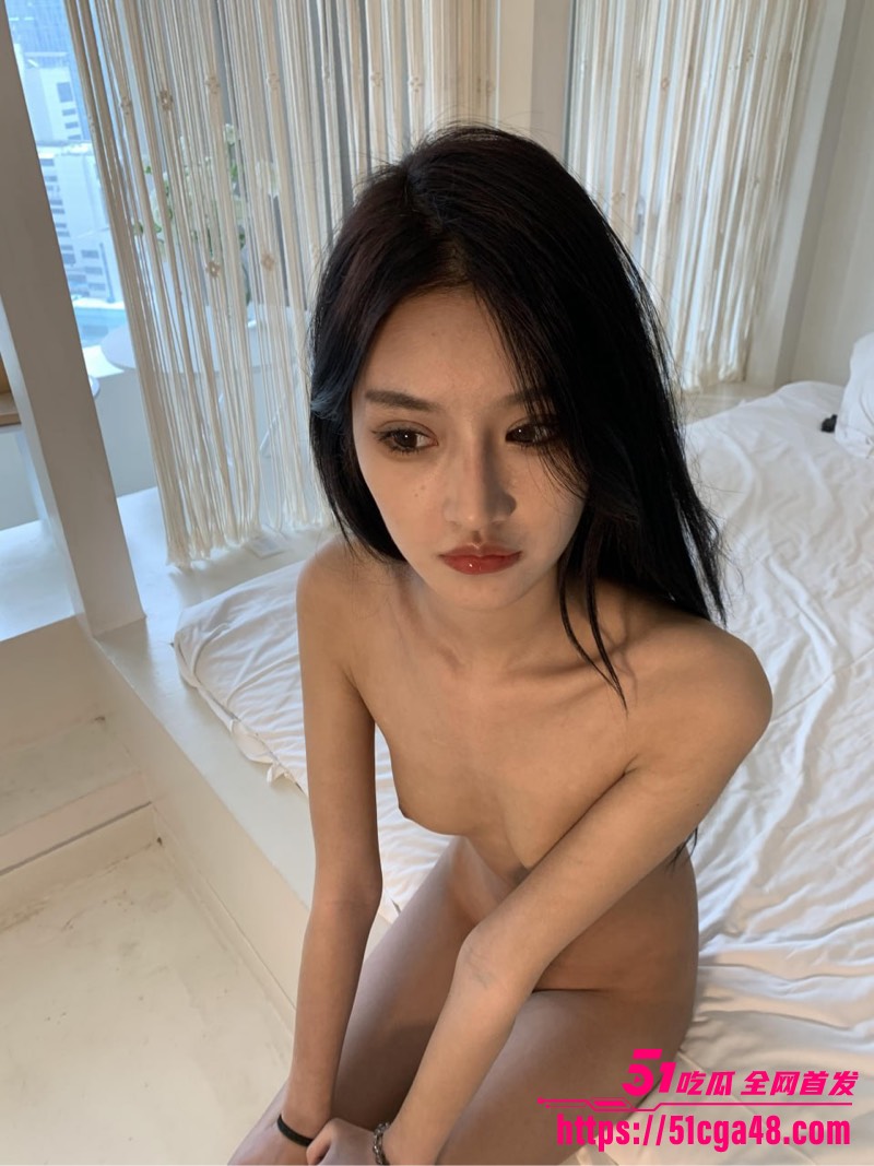编组 8