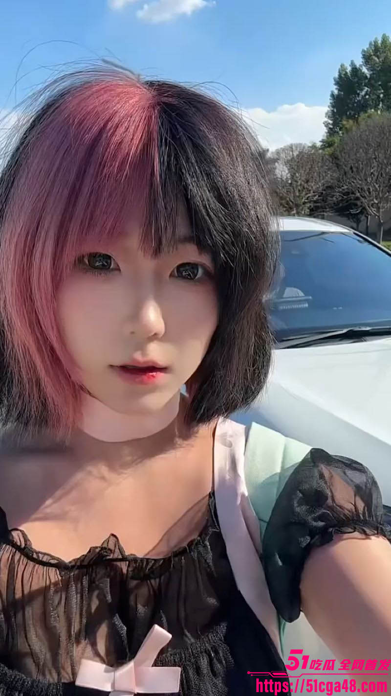 抖音女骑士愤怒的大猩猩被女司机按地板摩擦 3