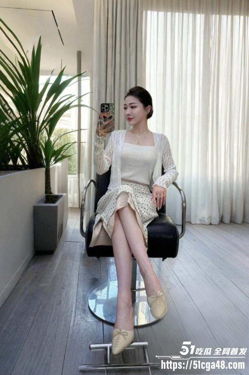 39岁大屁股妈妈忍不住强行操堂姐02