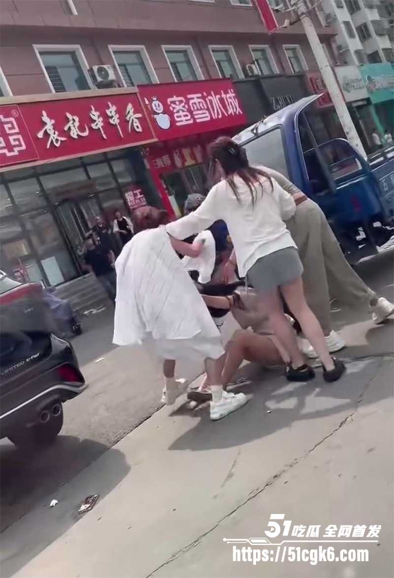 原配打小三视频曝光 3 拷贝