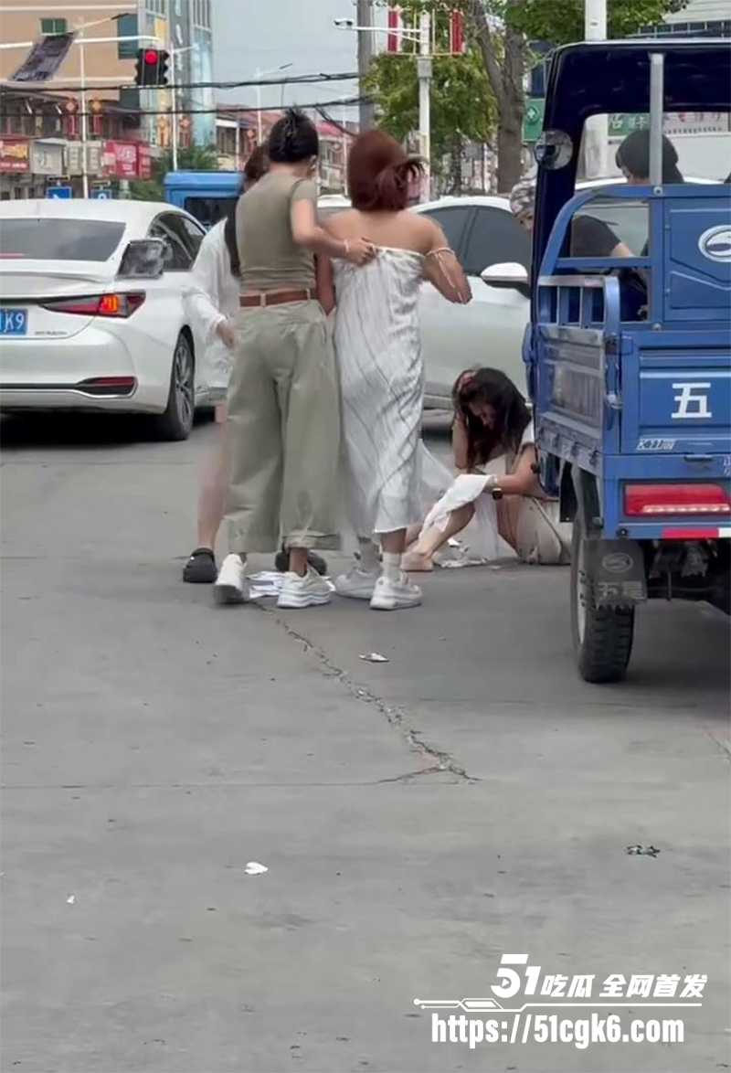 原配打小三视频曝光 4 拷贝