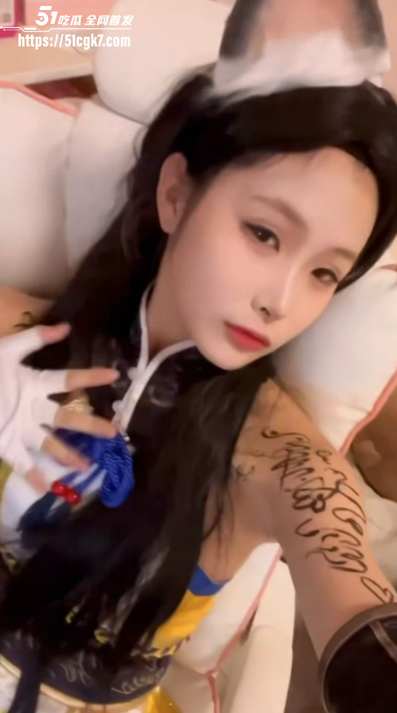 推特清纯宝藏女孩 小屁mimi 福利私拍合集 无毛粉逼一线天 裸舞自慰极限反差！