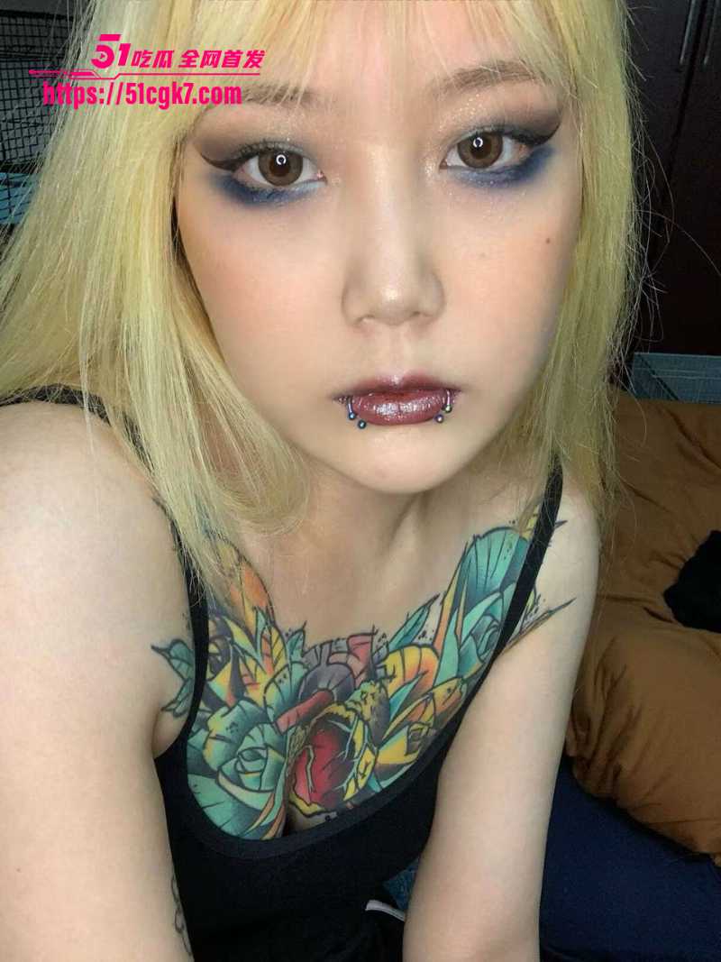 9新疆 花胸2