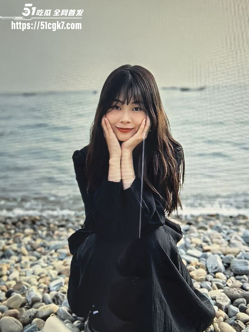 河南许昌新婚小夫妇 婚假狂欢视频曝光 口交后入多姿势做爱 火辣画面炸裂全网！