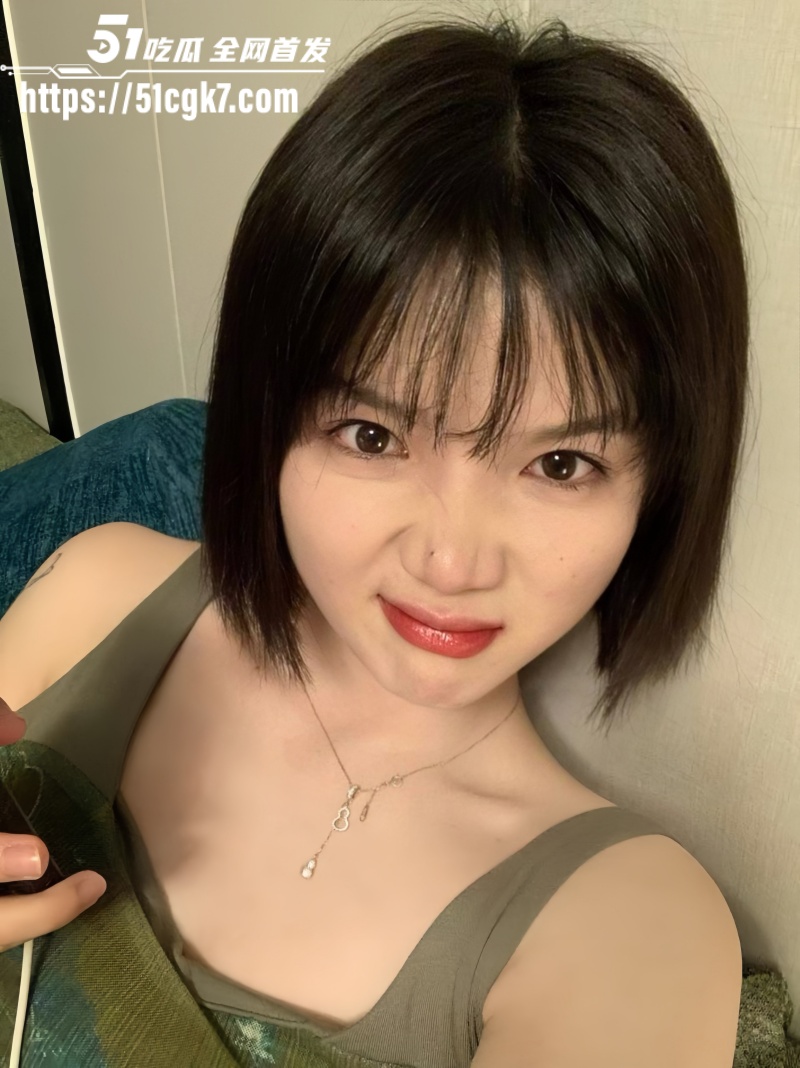 辽宁沈阳 王钰蕊 性爱视频流出 深喉口交粉嫩小穴特写 无套爆操白浆沾满大屌 叫床声让你欲火焚身！