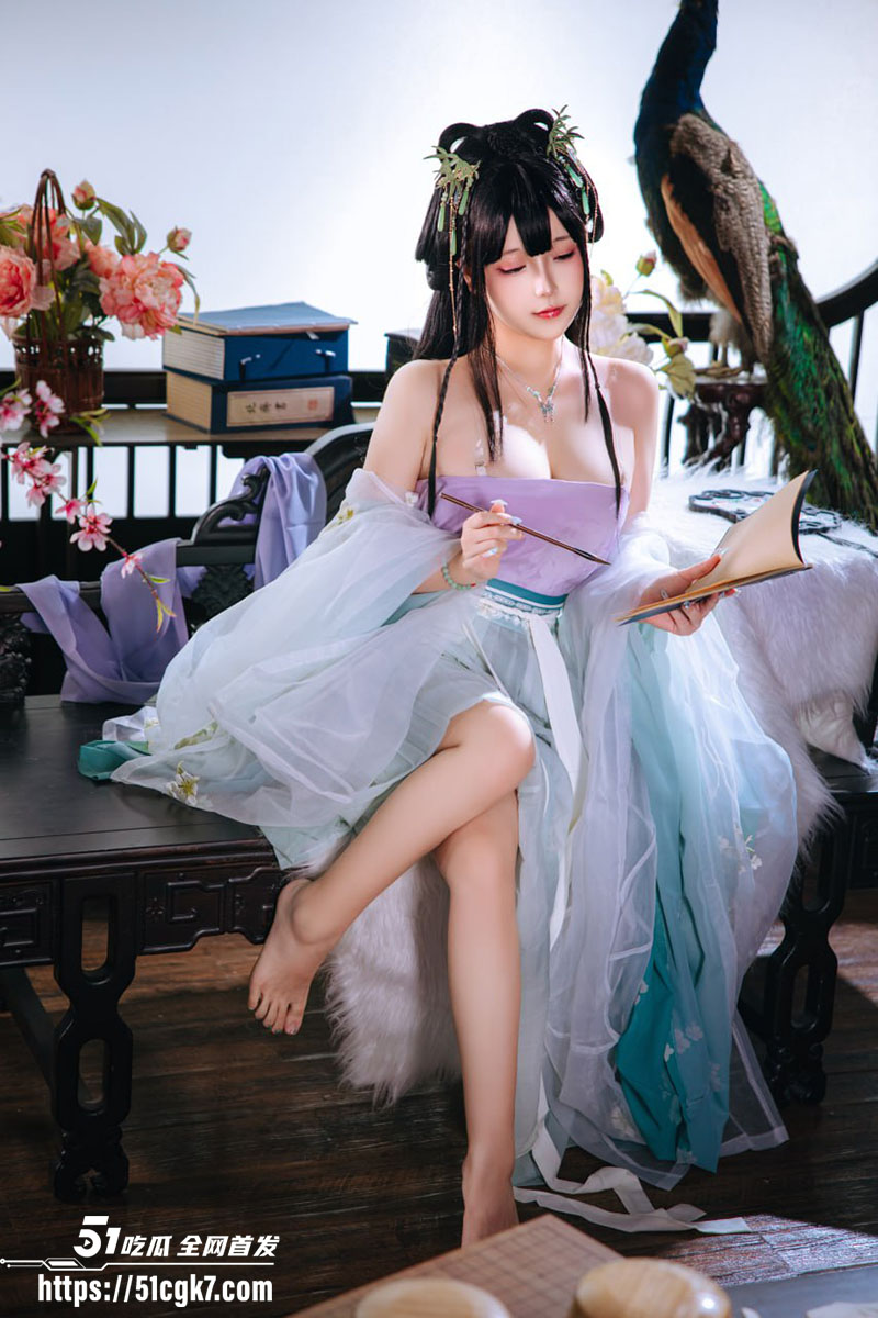 极品福利姬 日奈娇 汉服古装诱惑写真流出 白嫩巨乳挑逗镜头 淫荡本色撩爆全网！