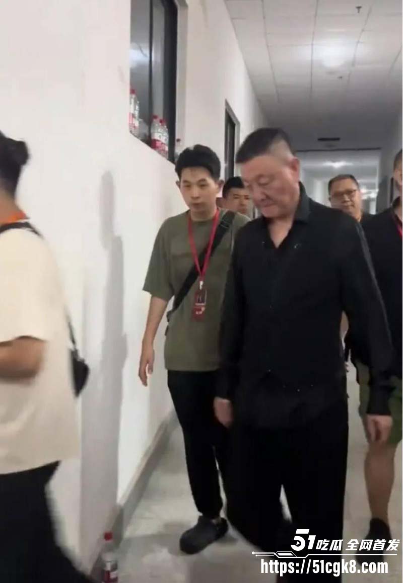 实力派歌星韩磊被曝出轨小三怀孕丑闻016