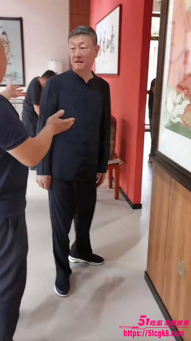 实力派歌星韩磊被曝出轨小三怀孕丑闻017