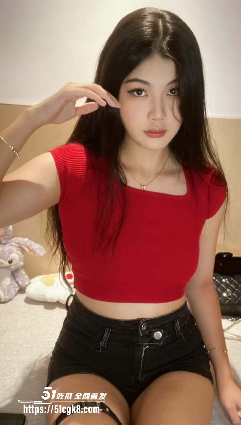 高颜值反差曝光 情侣自拍泄密白虎少女被玩成黑木耳 这又是谁的白月光女神沦为土豪的母狗