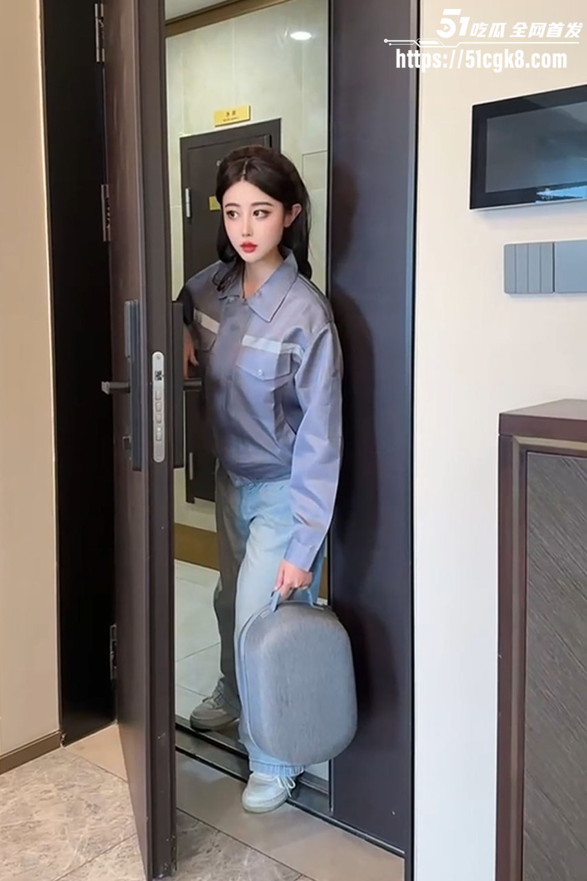 性感肥臀女神 奈汐酱nice 维羞工cos写真花絮 黑丝巨乳狂扭 湿热缠绵致命诱惑！