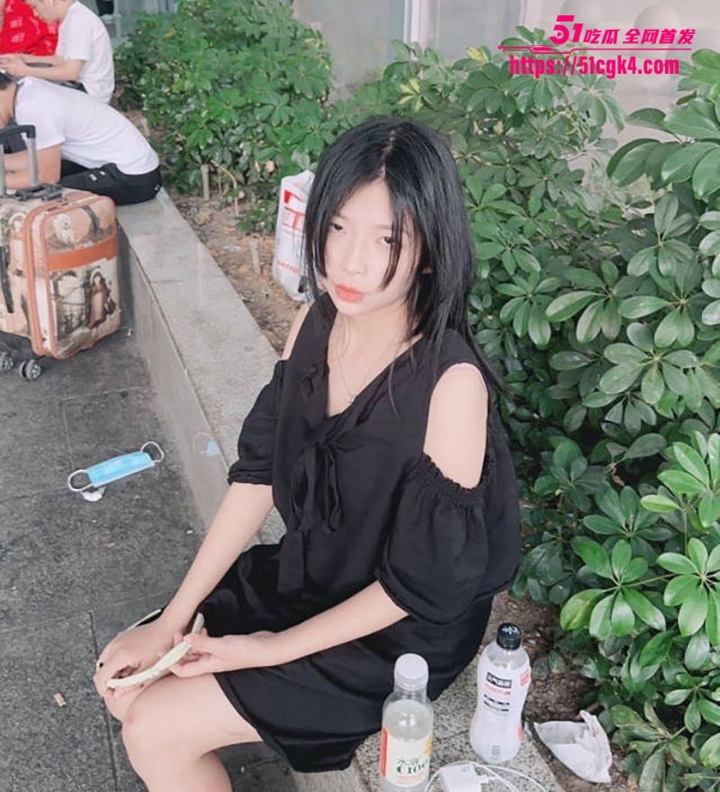 3 23岁大专妹 家里穷2