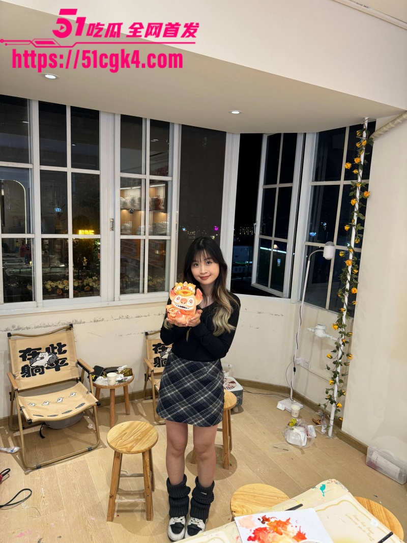 吉林大三学生妹 张娜 性爱视频泄密 文静女孩秒变淫骚母狗 性欲爆棚操完不满足 继续用道具自慰玩弄骚穴！