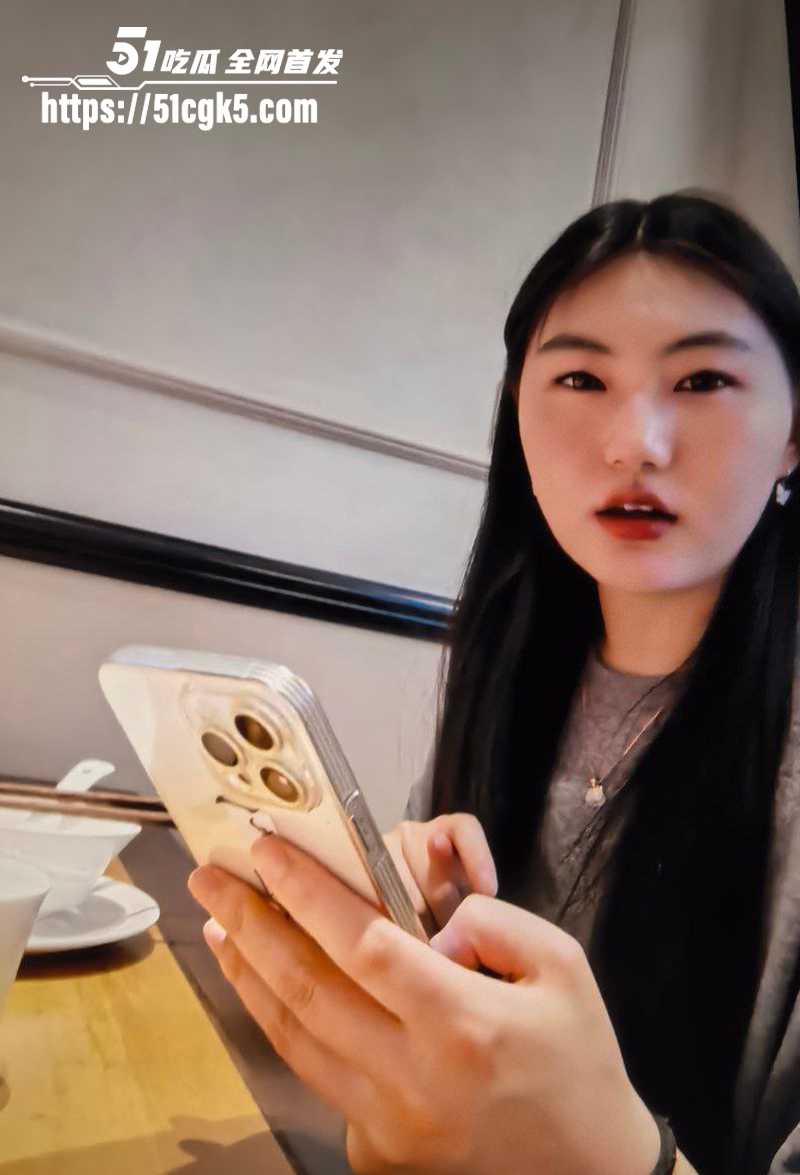 河南新乡极品味少妇婚内出轨性爱视频曝光4拷贝