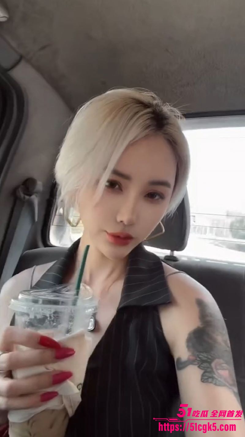 抖音网红主播梦楠小夜猫私密1对1视频泄露 6