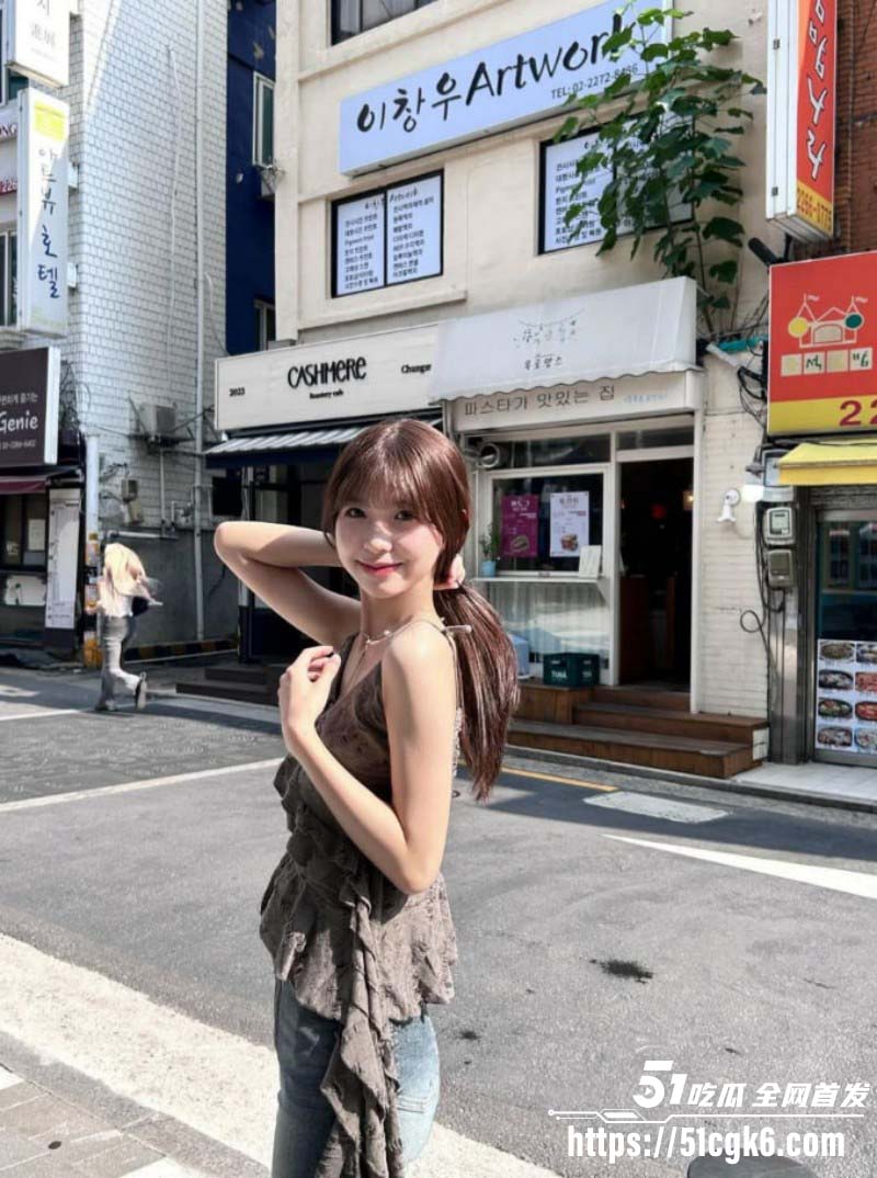 台湾高雄邱鑫俞自曝不雅私拍06