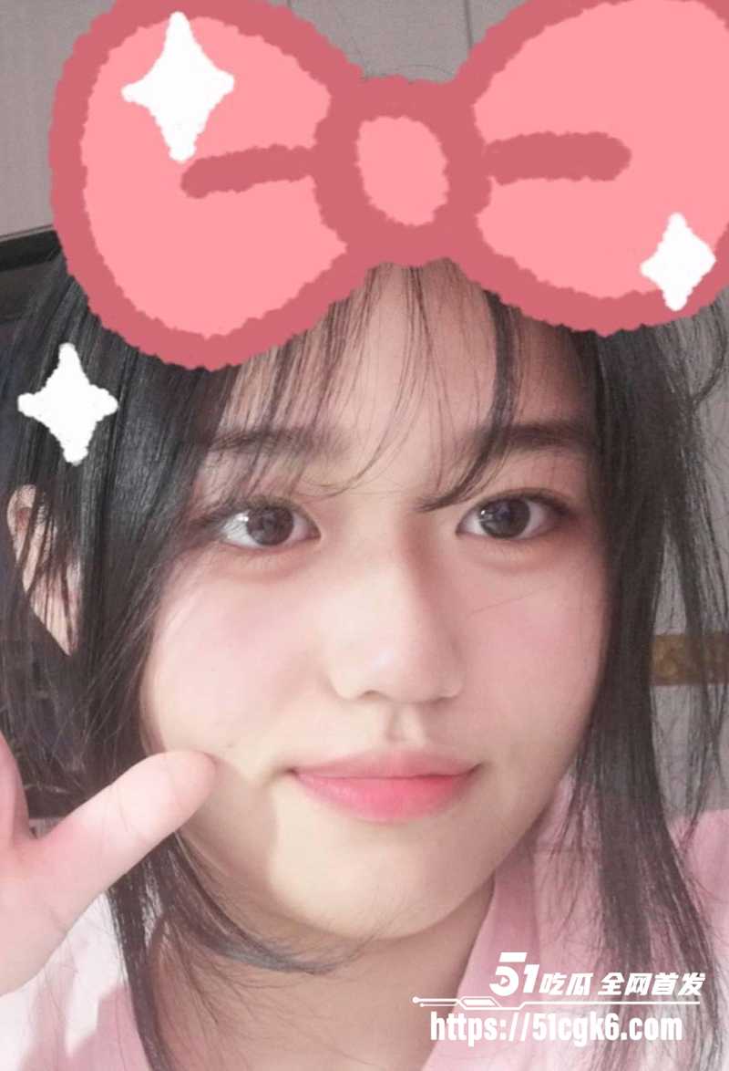 山东济南在校女大学生 刘奕桐 不雅视频流出 玩裸聊拿假屌狂插嫩穴 低声呻吟淫水狂流！