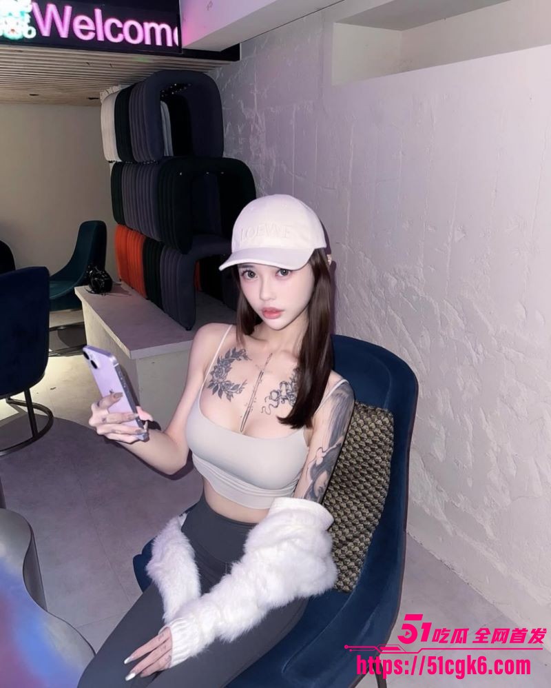 高颜值纹身网美自拍视频外流 5