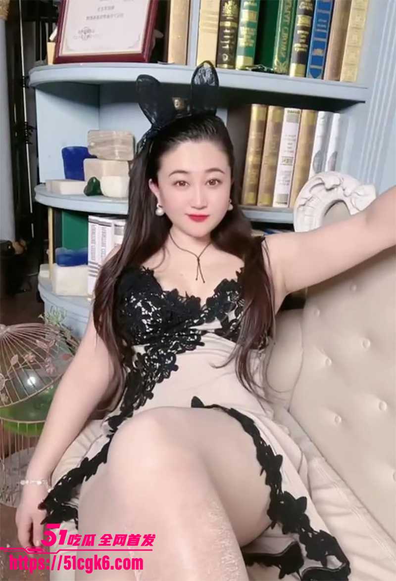 性感大奶御姐主播拍姐石尧不雅视频曝光4拷贝