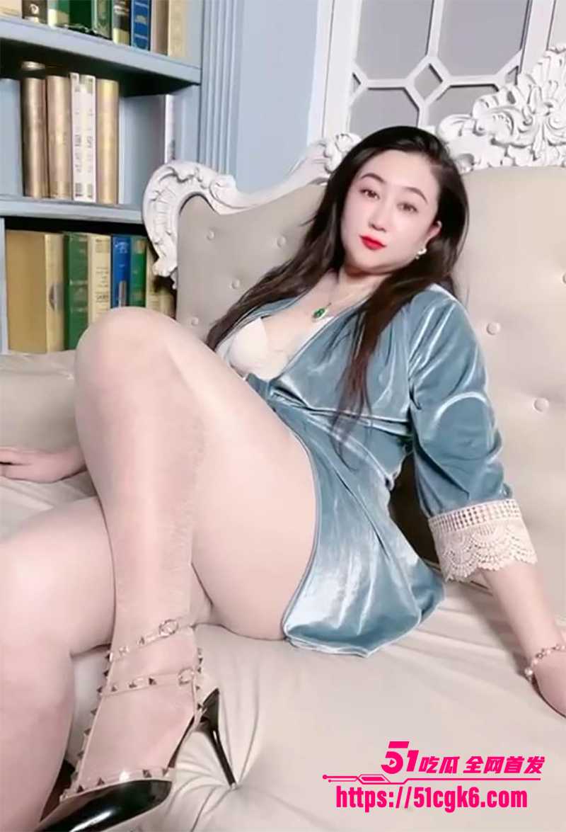 性感大奶御姐主播拍姐石尧不雅视频曝光8拷贝