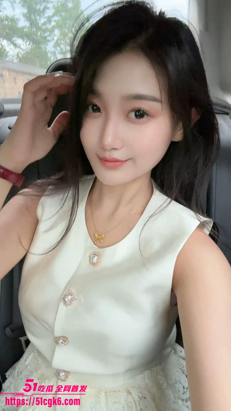 快手百万网红 诗轩 大尺度福利流出 黑蕾丝情趣装骚舞 这骚劲太顶了！