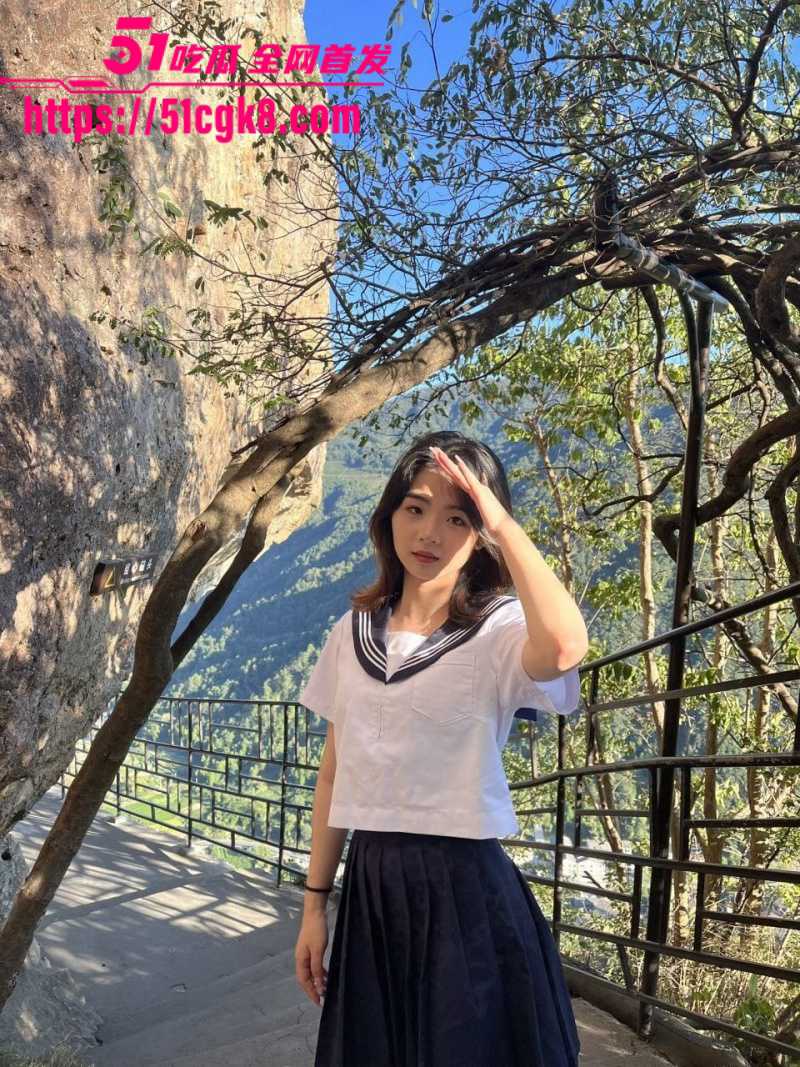 河南郑州清纯女大学生 马菲菲 异地恋大尺度自慰视频曝光 茂盛小穴狂喷汁水诱惑男友！