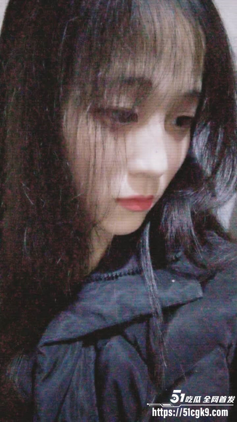 极品甜美大学生激情视频流出！绿帽渣男分享兄弟炫耀反被泄露 简直是遇人不淑！