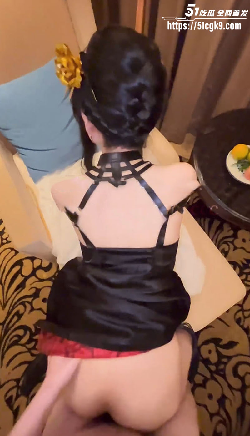 推特极品福利姬 Maniacccccc 御姐气质完美身材cosplay约尔 第一人称性爱视频流出