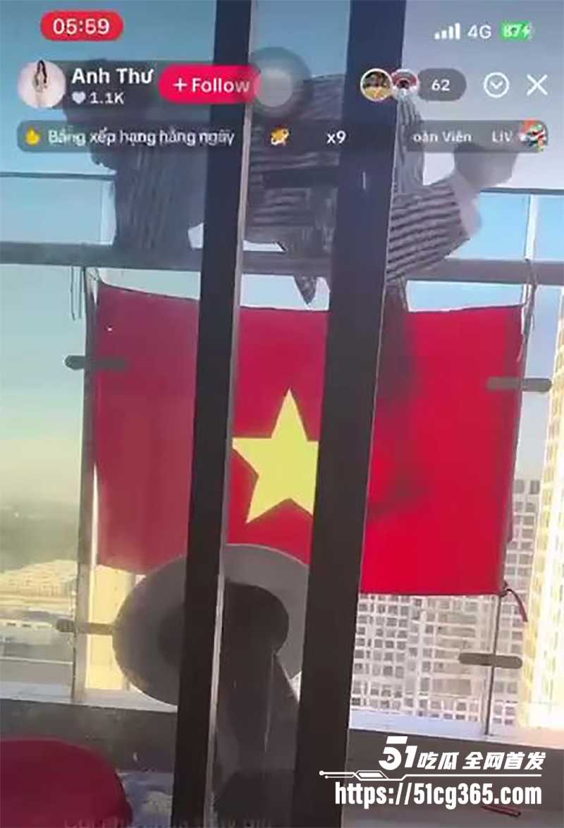 越南网红直播跳楼自杀视频曝光 6 拷贝
