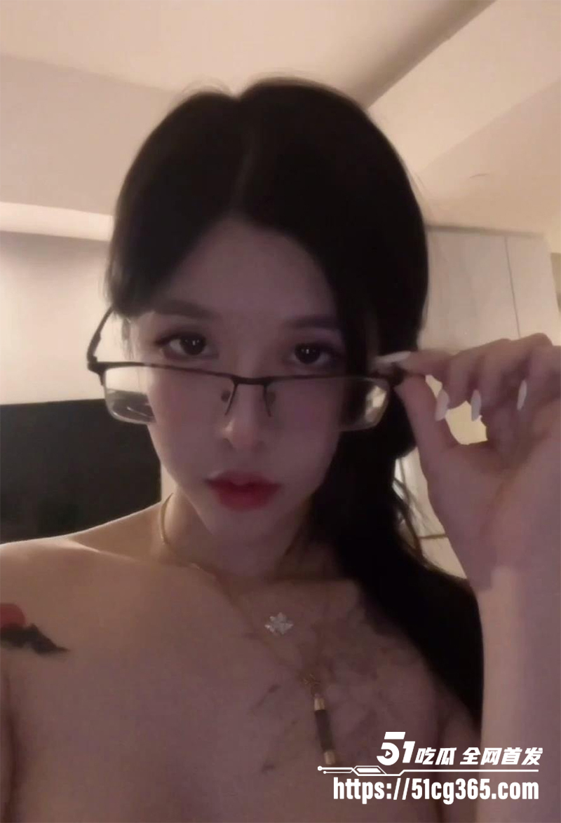 神颜值刺青白富美啪啪视频泄密流出 2 拷贝