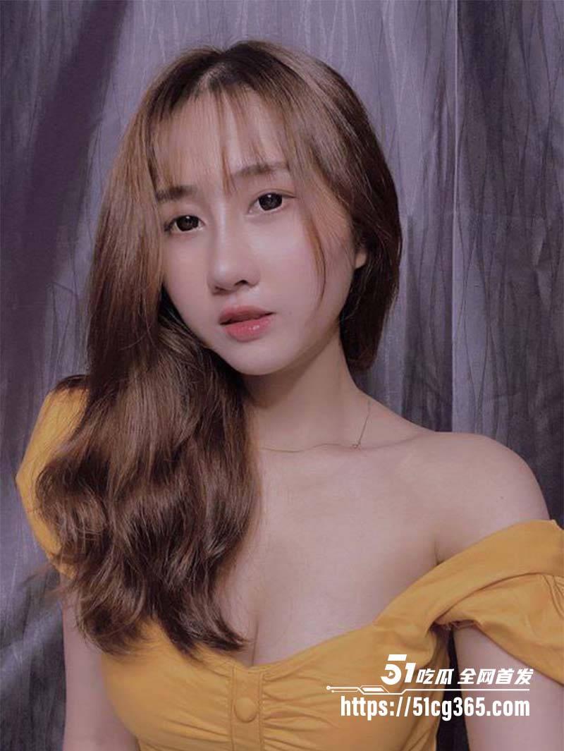 台南高颜值大奶御姐反差婊不雅自拍泄密 骚脸淫水狂喷 大屌无套猛干 白浆横飞