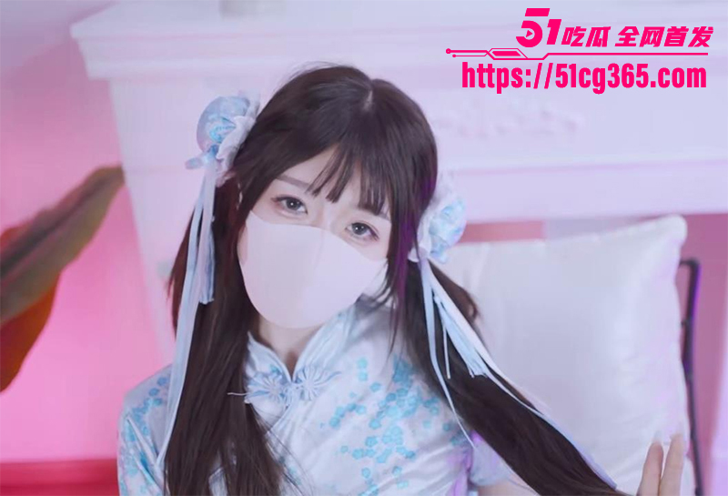 桥本香菜 最新剧情 性格迥异的孪生姐妹 白丝妹妹足交诱惑求主人无套内射 黑丝姐姐挑逗肉棒用小穴掌控足射高潮！