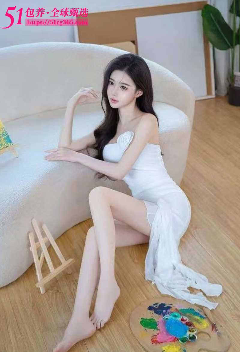 51包养 高端外围 | W1HK090404 海口女神级自媒体达人 三点粉嫩 前凸后翘 漫画腿 质量保真 假一罚十