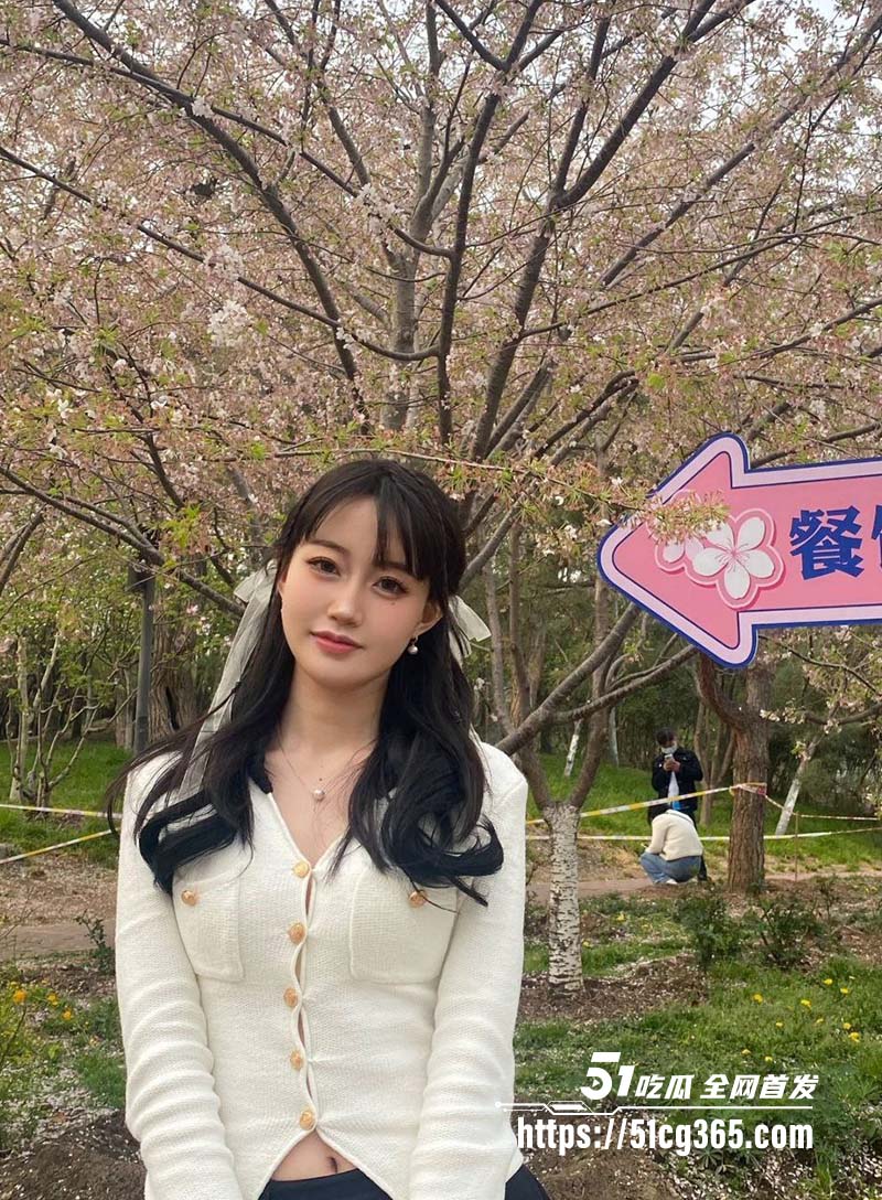 高颜值反差曝光 情侣自拍泄密 极品嫩妹酒店开房自拍视频被流出 暴力颜射小脸蛋全是精液