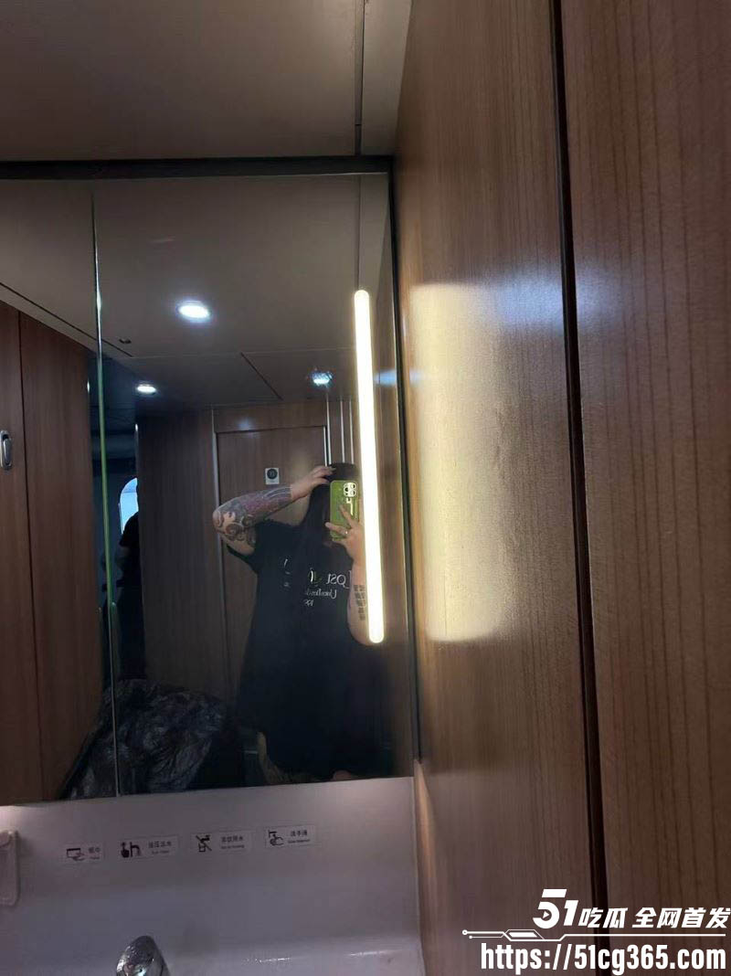 极端女权大鹅百人群黑料曝光 2