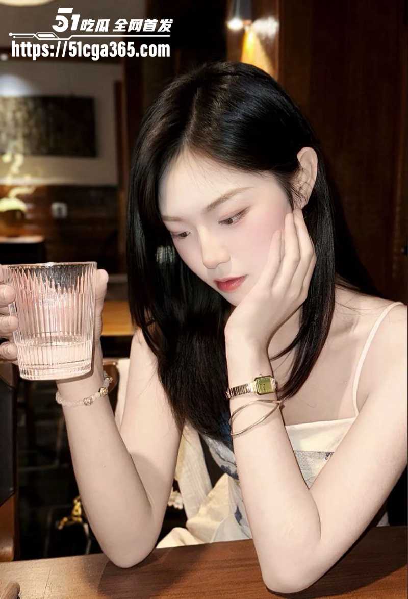 天津北辰区极品颜值刘辰 不雅视频曝光 4