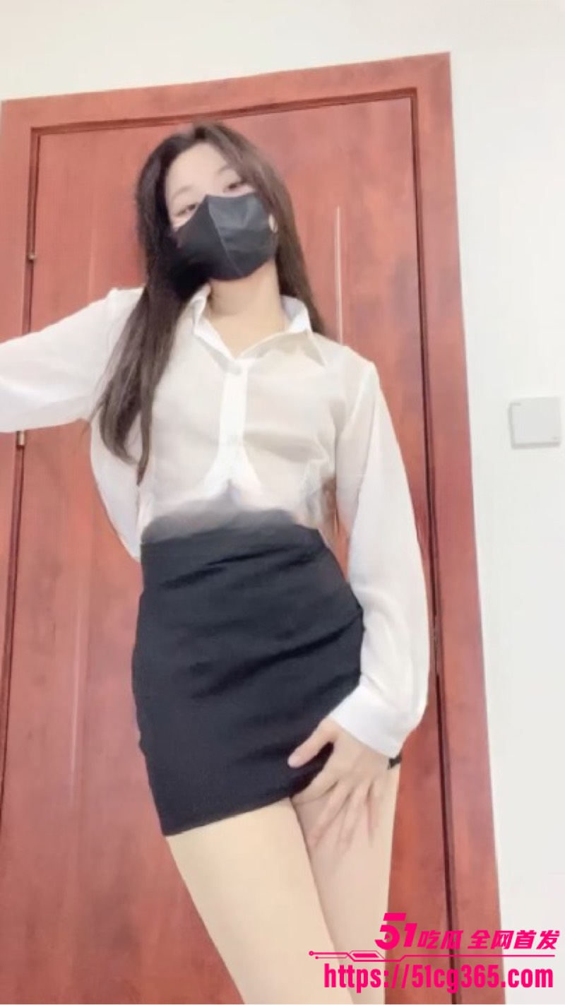 编组 4