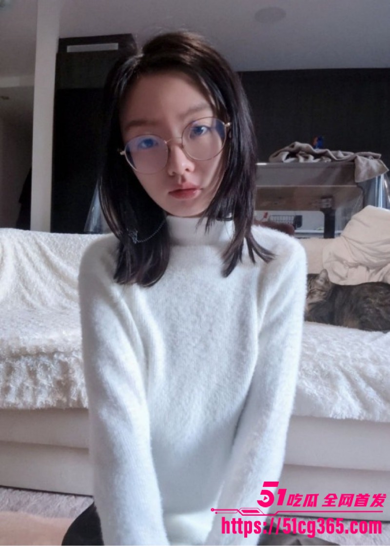编组 8