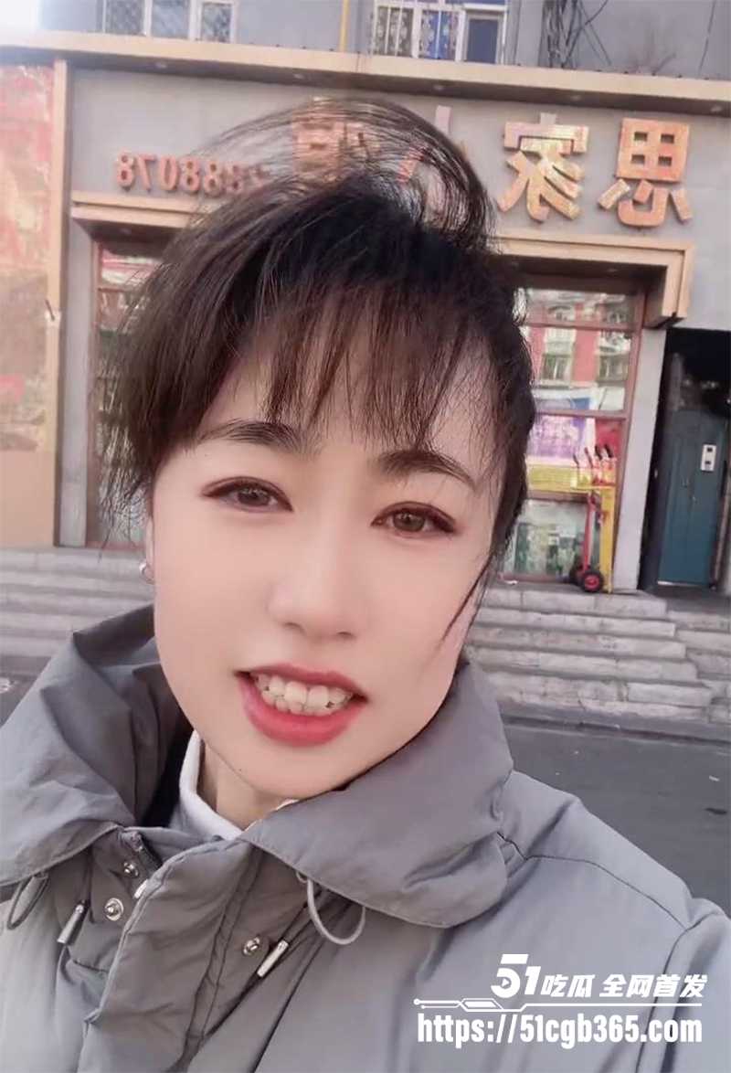 思家小馆美食老板娘不雅视频流出 3 拷贝