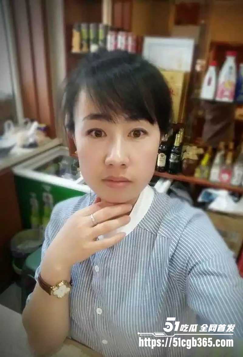 思家小馆美食老板娘不雅视频流出 5 拷贝
