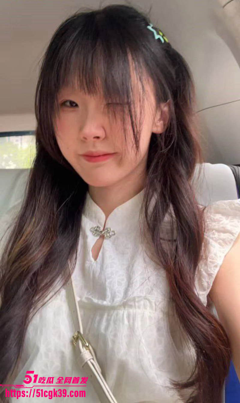 湖州师范学院 王欣桐 献身网恋男友 私密视频惨遭泄露 纤腰如柳翘臀如蜜桃 淫靡至极！