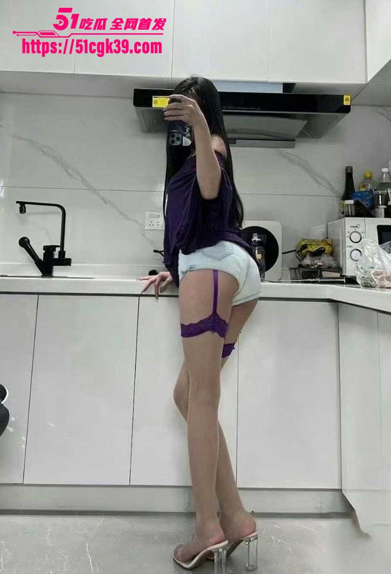 海角乱伦系列之偷情美乳人妇视频流出2拷贝