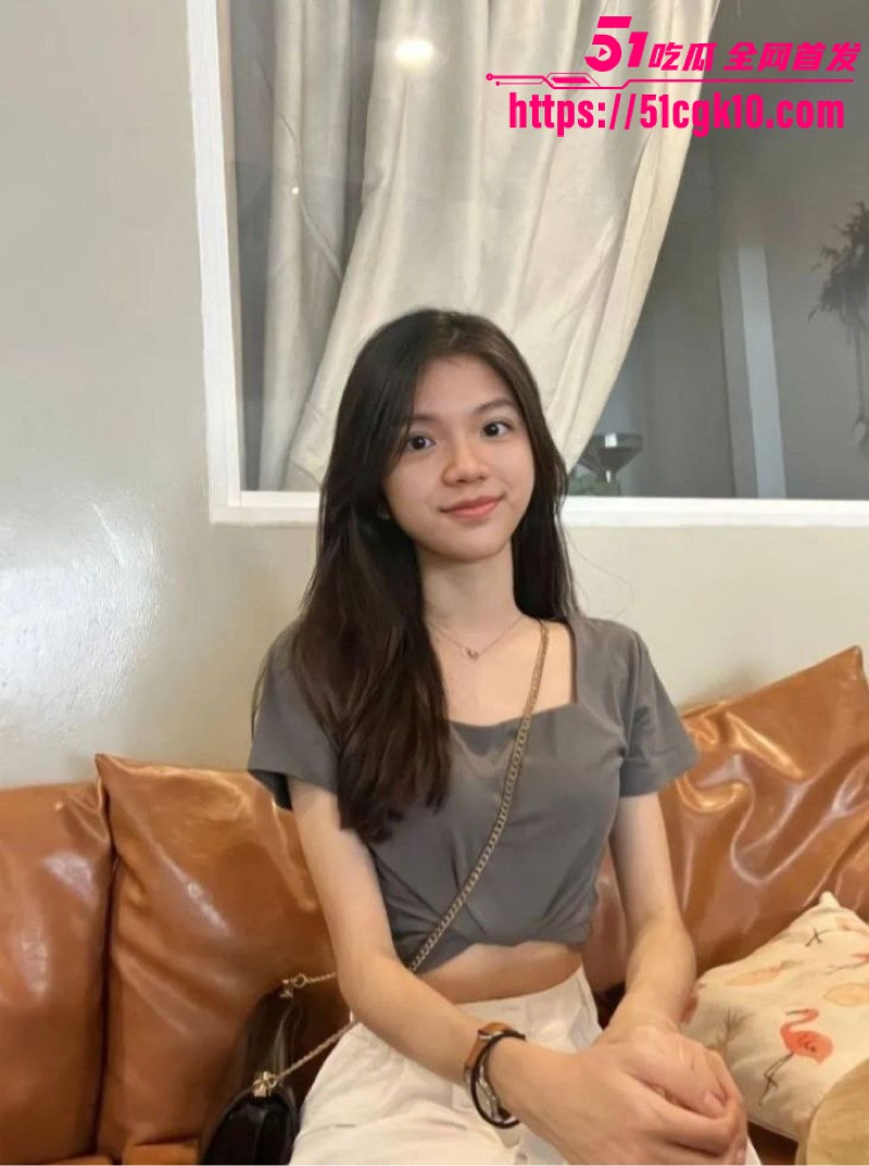 大三学生妹被包养调教视频流出 骚母狗性欲望超大 被金主各种玩弄调教！
