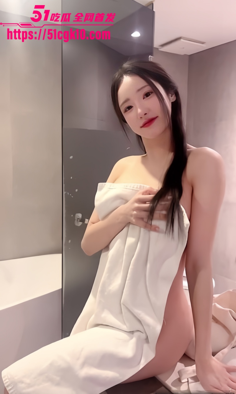 韩国颜值女神 dustj199 浴室内洗澡卖萌撒娇 骑乘式假屌自慰 香艳画面令人血脉喷张！