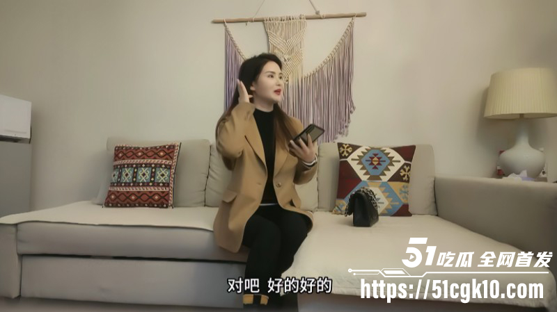 壹屌探花 约战美乳骚媚小少妇 风情万种扭胯挑逗 口技精湛服务一流 主动迎合暴操！