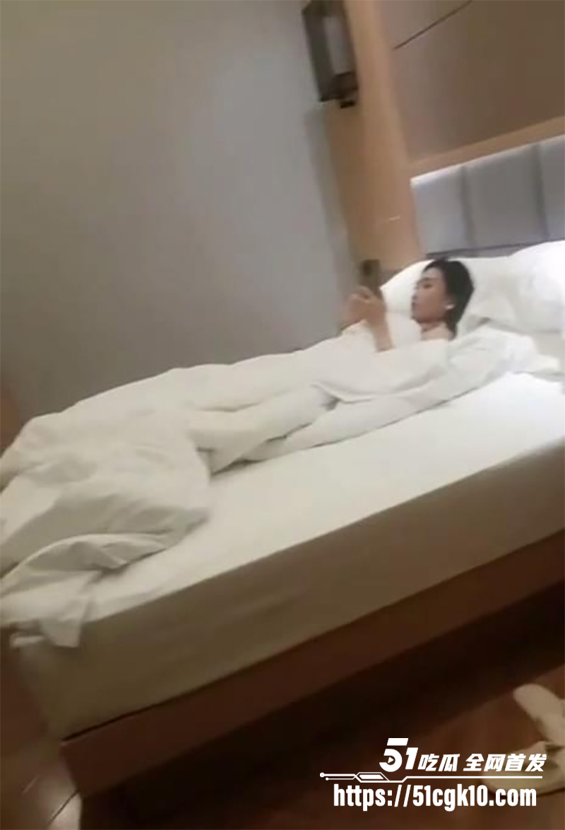 抖音网红少女江栩麒不雅视频流出  7