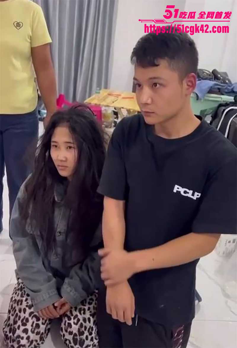 云南捉奸视频曝光 3 拷贝