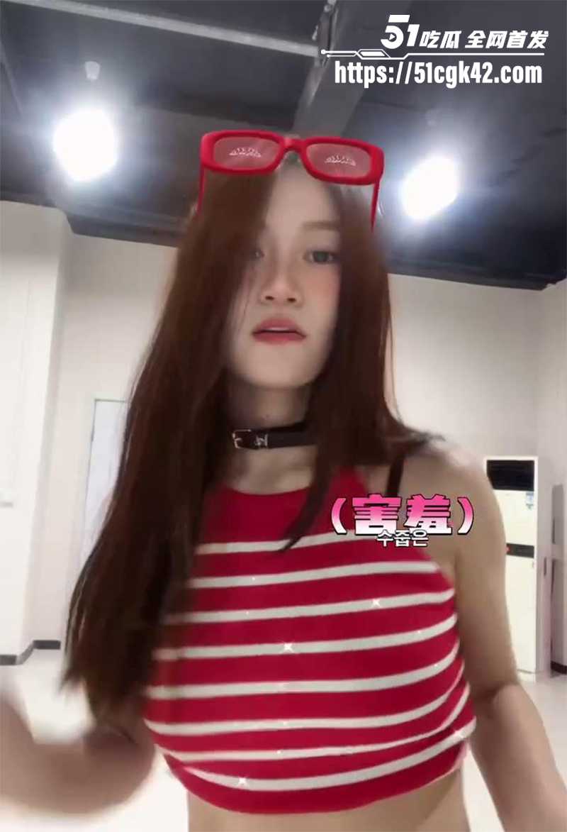 山东济南极品女友杨晨笛不雅视频流出5拷贝