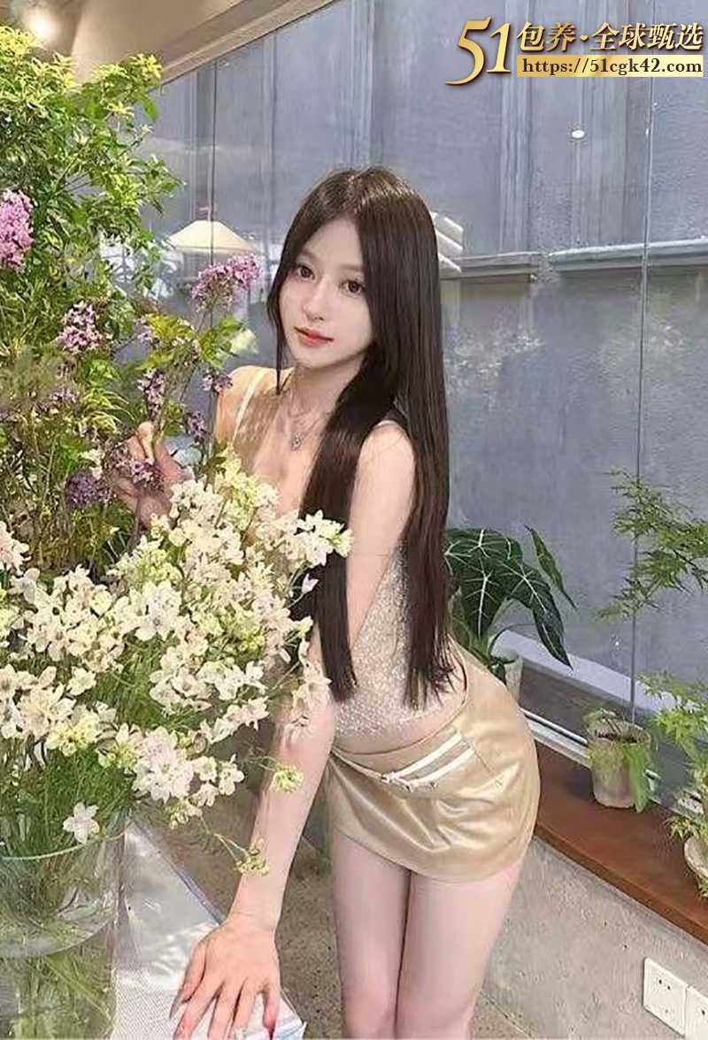 51包养 高端外围 | W1NJ091509 南京绝美颜值抖音博主 冷白皮女神 上下粉嫩 质量保真 假一罚十