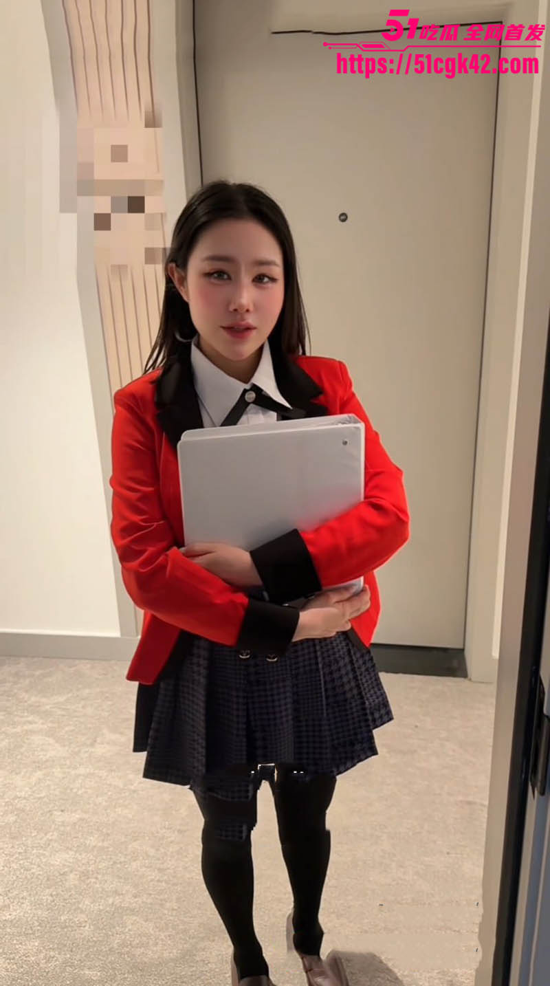 推特极品福利姬 汐梦瑶 XVIP新作 房东女儿的补课费 黑丝JK撩人心魄 大屌后入呻吟不断！